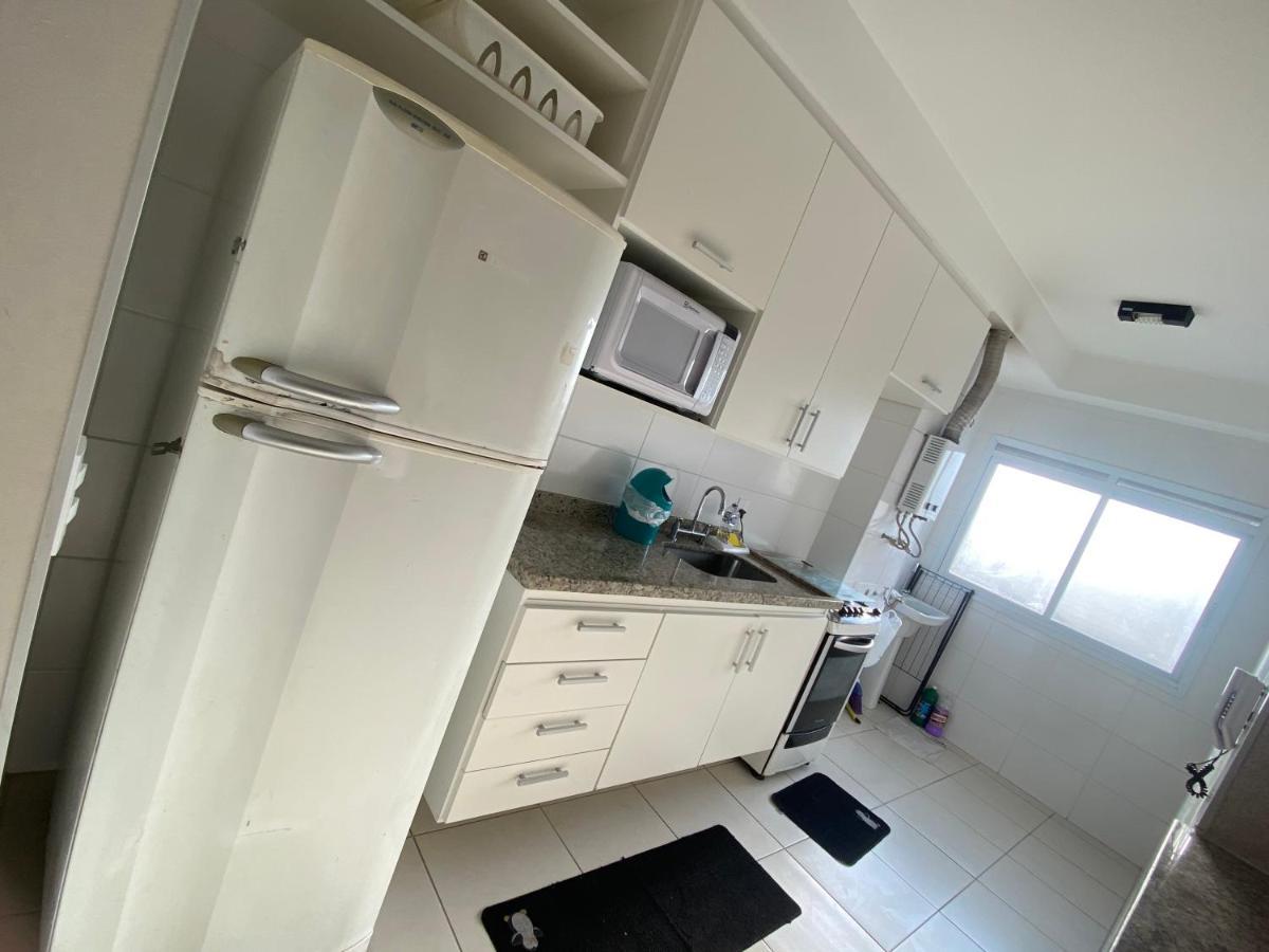 グァルジャーApartamento Encantador Com Piscinaアパートメント エクステリア 写真